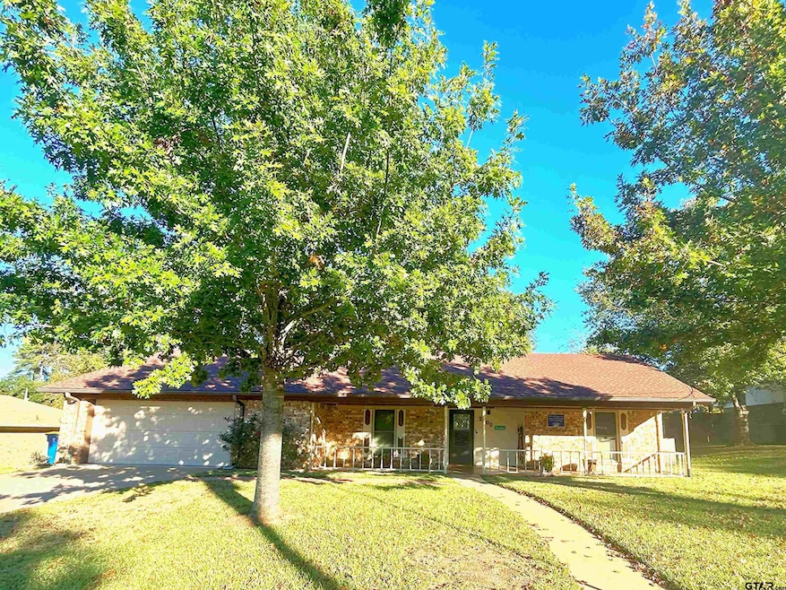 2800 Aspen St, Kilgore, TX 75662 - photo 1