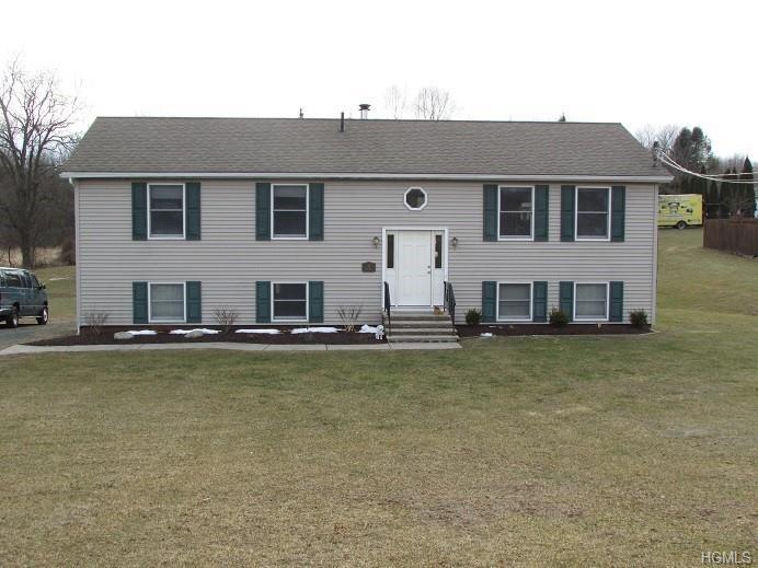 16 Roberson Ave unit L- Lower, Pine Bush, NY 12566 - photo 1