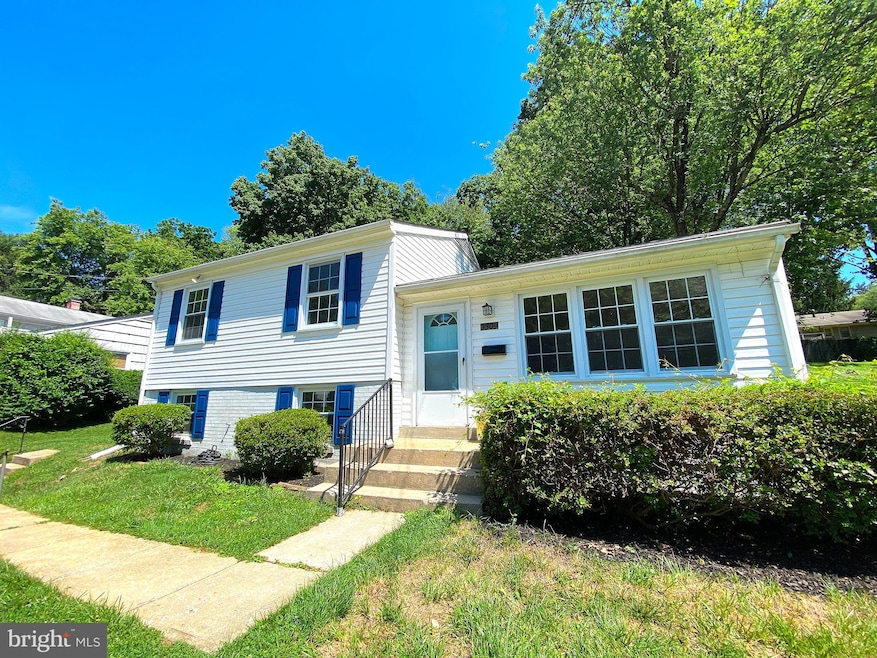 3309 Glenway Dr, Kensington, MD 20895 - photo 1