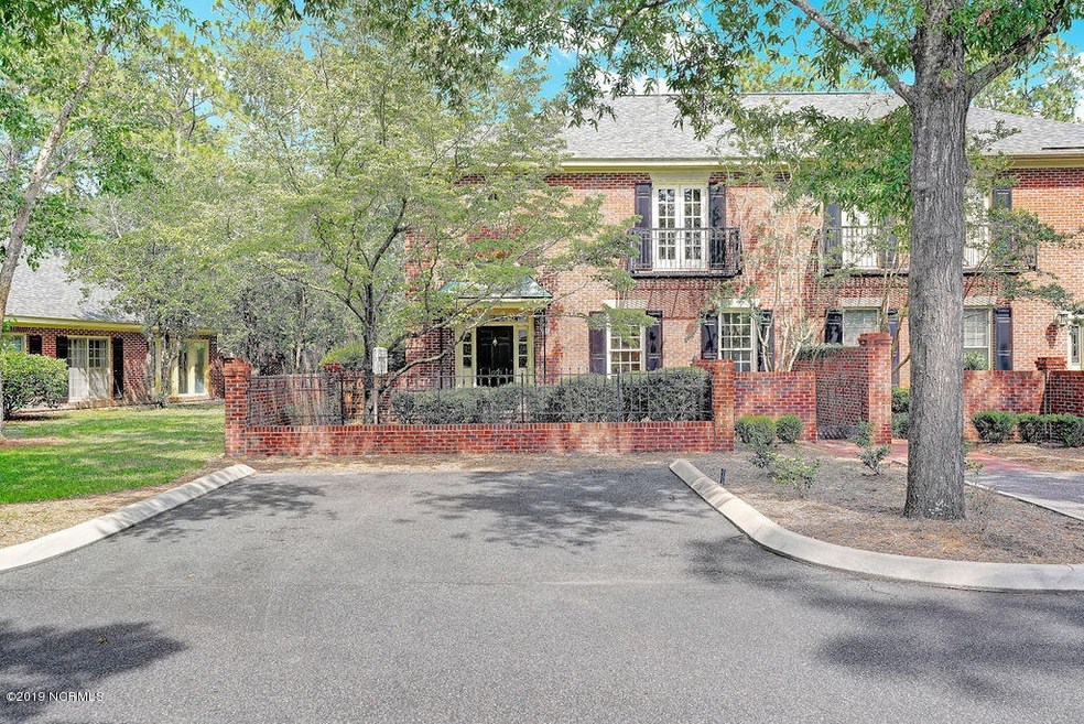 1909FenwickPlace-01