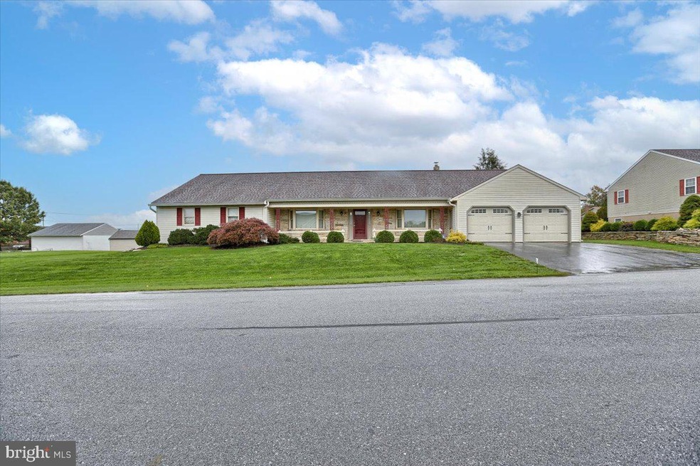 473 Glen Mar Ave, New Holland, PA 17557 - photo 1