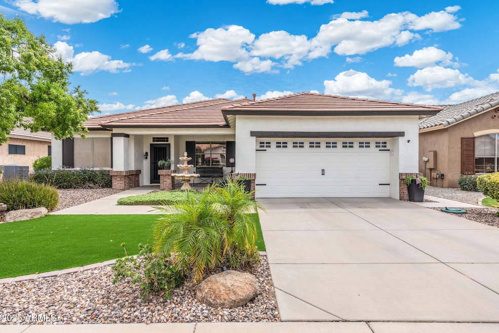 17687 N Coconino Dr, Surprise, AZ 85374 - photo 1