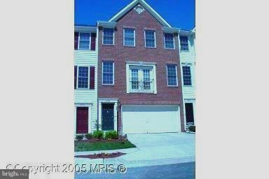 8722 Phipps Farm Way, Manassas, VA 20109 - photo 1