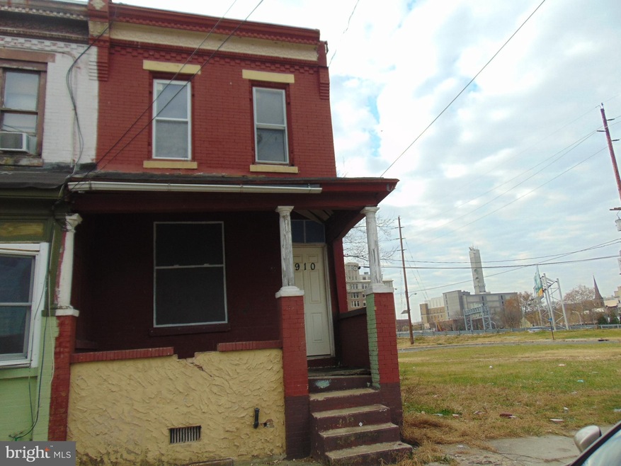 910 Kimber St, Camden, NJ 08102 - photo 1