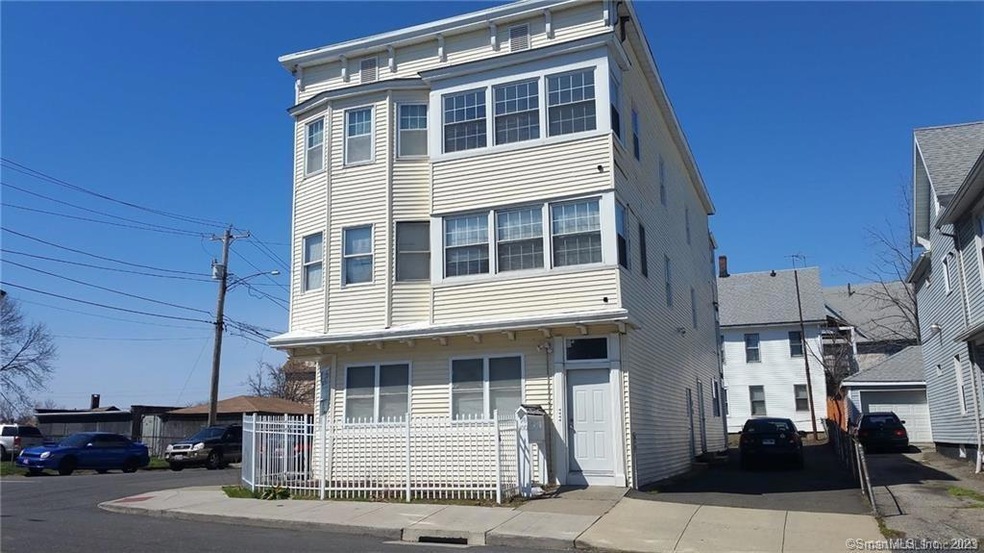 98 Orland St unit 2F, Bridgeport, CT 06605 - photo 1