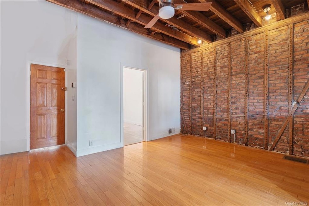 35 Nichols Ave unit 1, Brooklyn, NY 11208 - photo 1