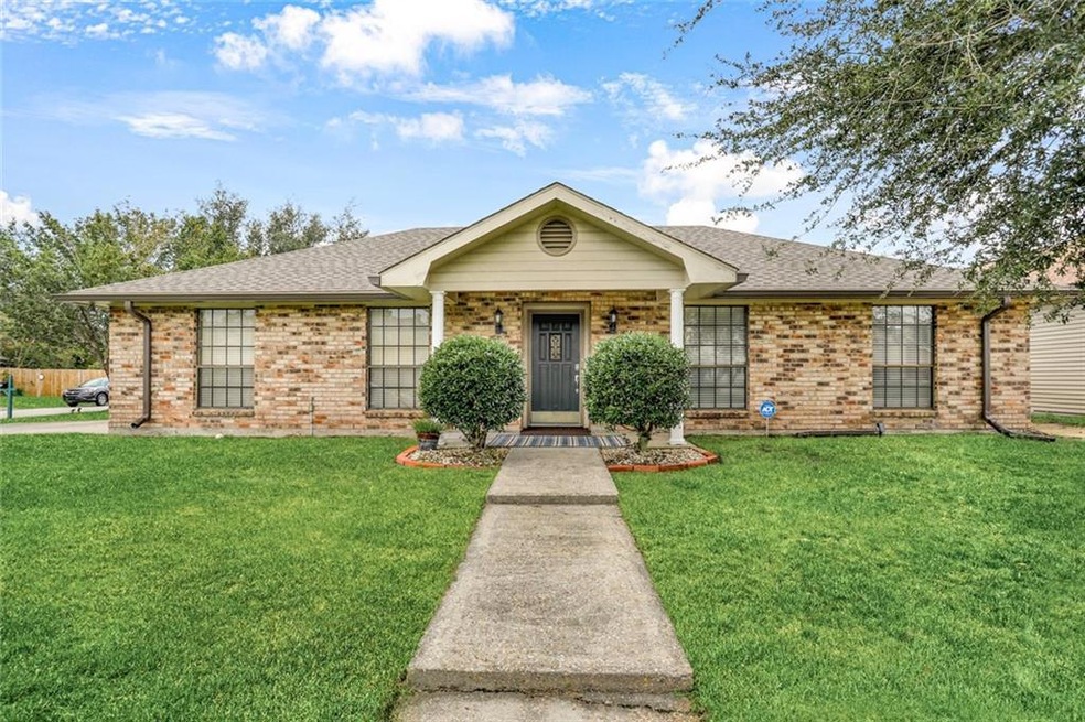 Front Ext.