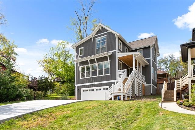 2017 Construction with views of the Biltmore Estat