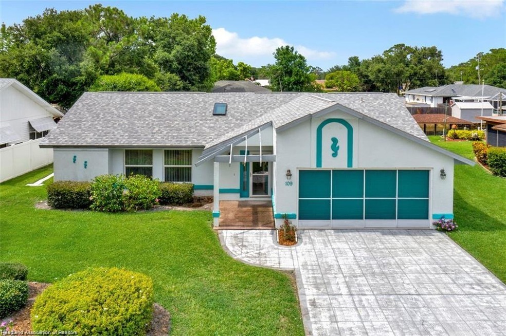 109 Forever Ave, Lake Placid, FL 33852 - photo 1