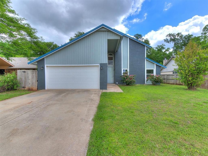 Mid-century modern home with Metal roof,  concrete
