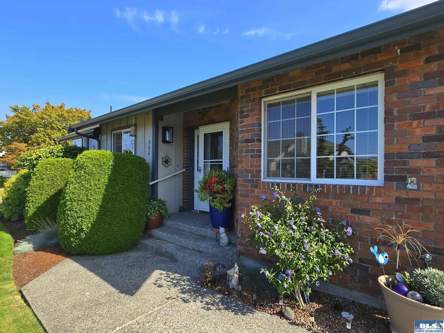 886 N Oxford Way, Sequim, WA 98382 - photo 1