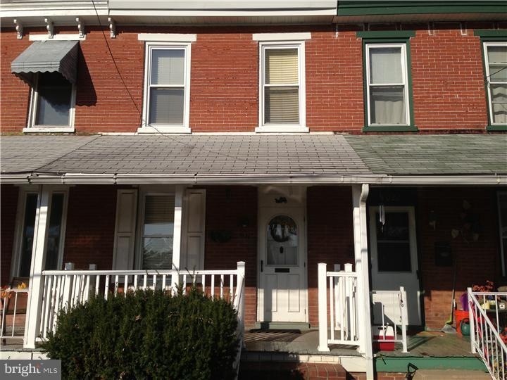 1020 Hill St, Brookhaven, PA 19015 - photo 1