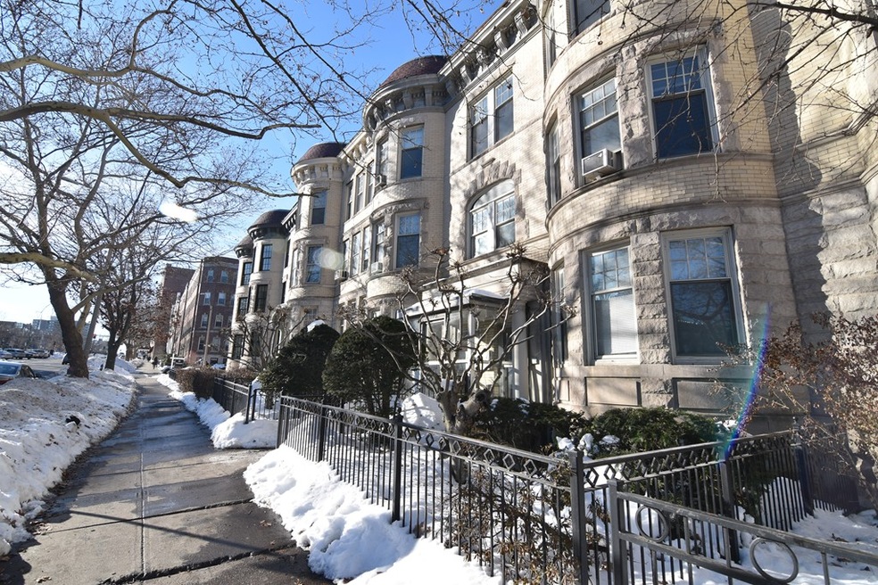 1240 Beacon St, Brookline, MA 02446 - photo 1