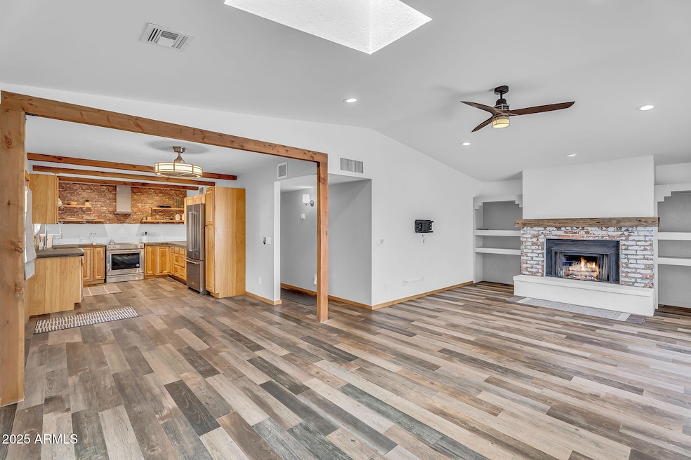 723 W 5th Ave unit 1, Apache Junction, AZ 85120 - photo 1