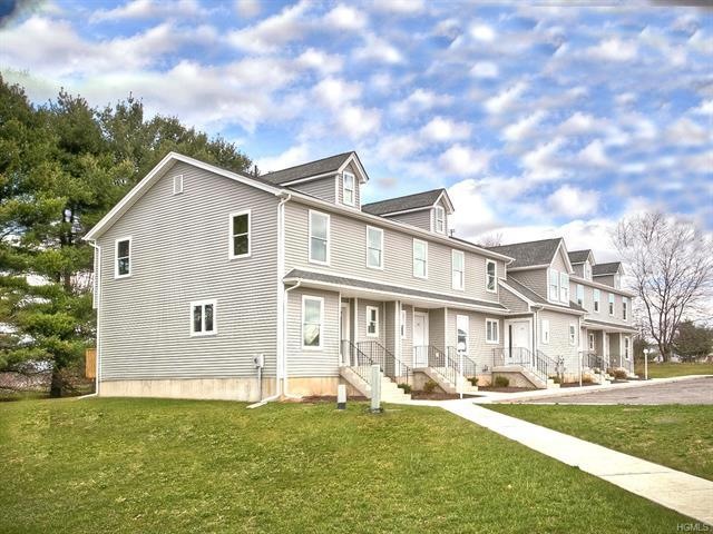 100 Boniface Dr unit 11C, Pine Bush, NY 12566 - photo 1