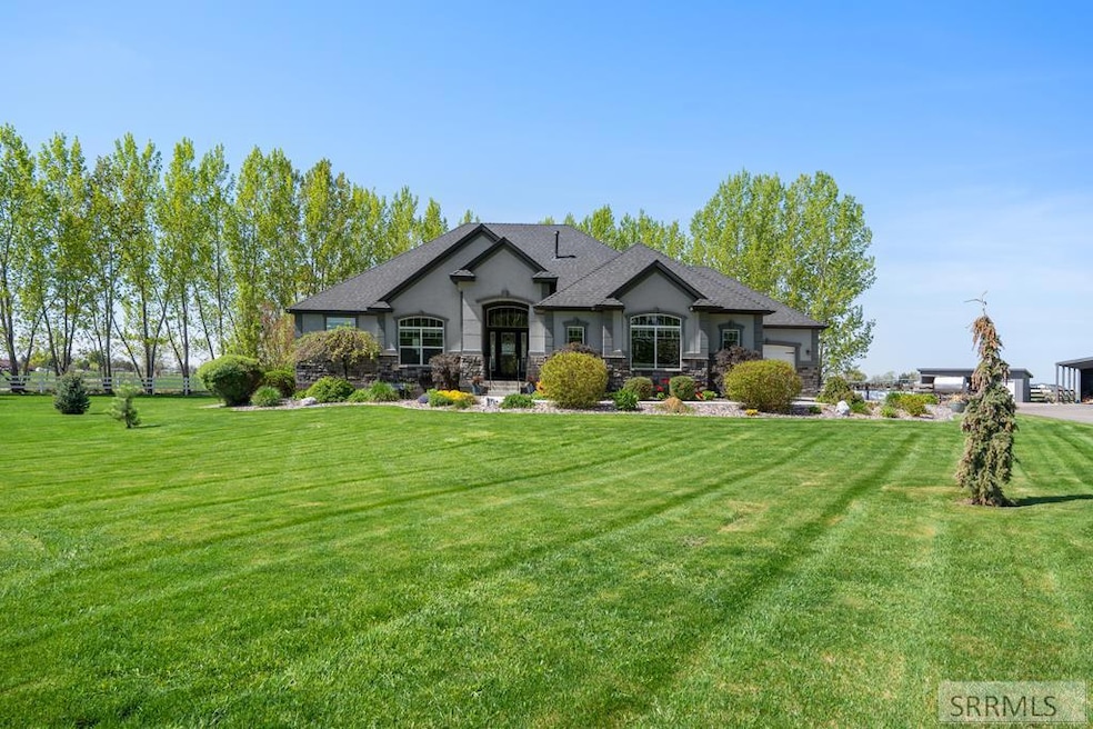 453 W 350 N, Blackfoot, ID 83221 - photo 1