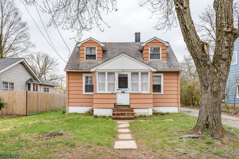 70 van Duyne Ave, Wayne, NJ 07470 - photo 1