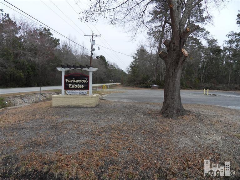 1010 Parkwood Dr NE, Leland, NC 28451 - photo 1