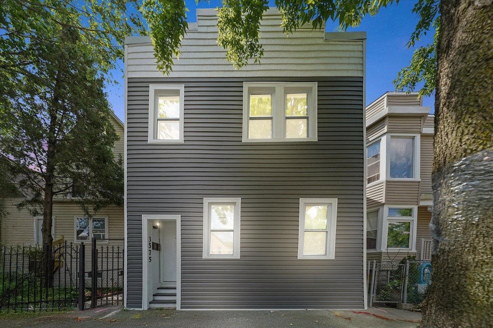 For Sale $799,900