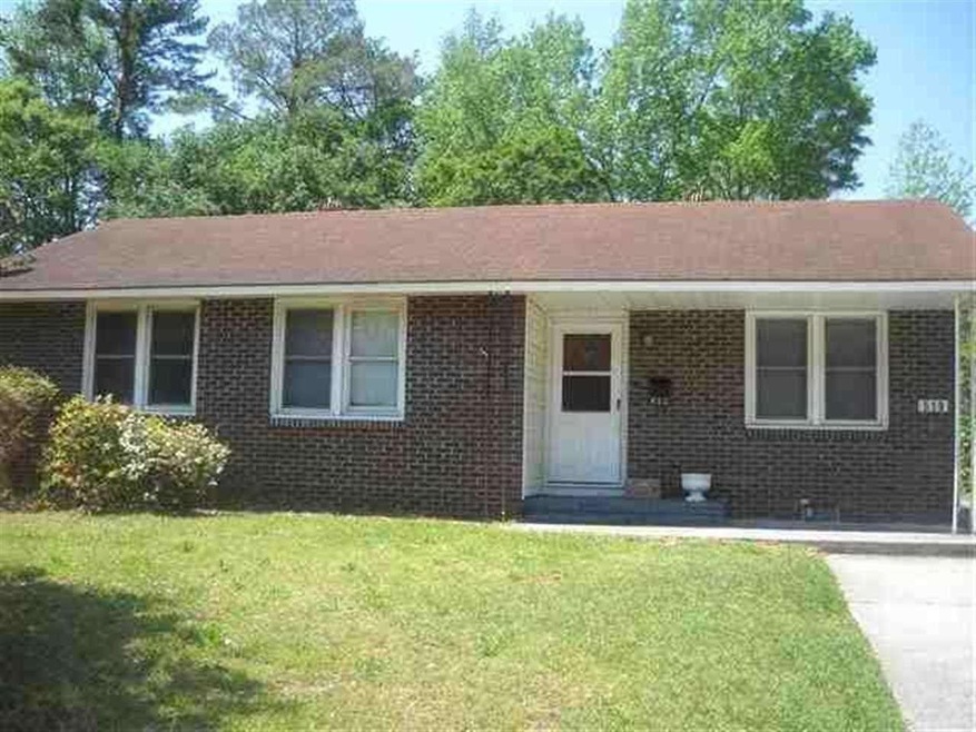 519 Henderson Dr, Jacksonville, NC 28540 - photo 1