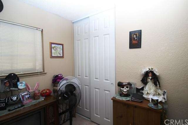 9859 Whitewood Ct, Fontana, CA 92335 - photo 1