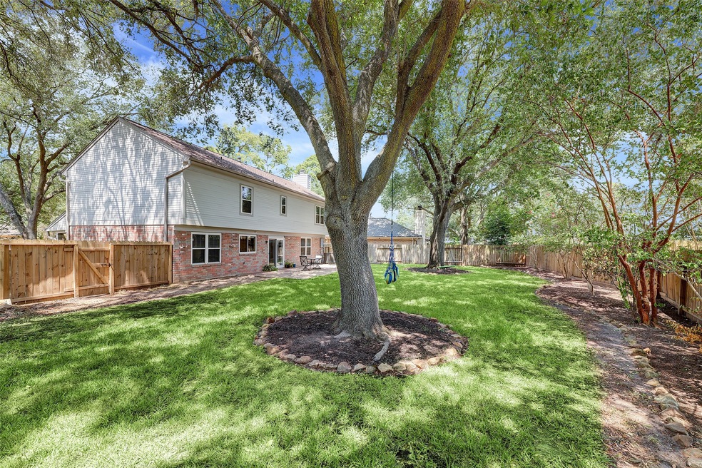 8314 Hot Springs Dr, Houston, TX 77095 - photo 1