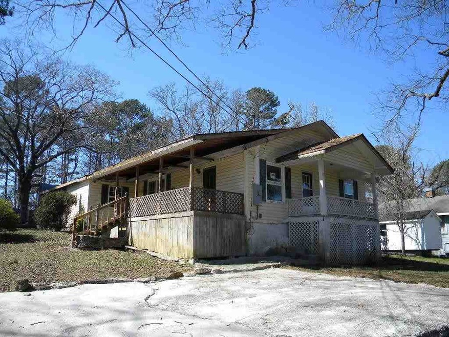 1303 3rd Ave SE, Cullman, AL 35055 - photo 1