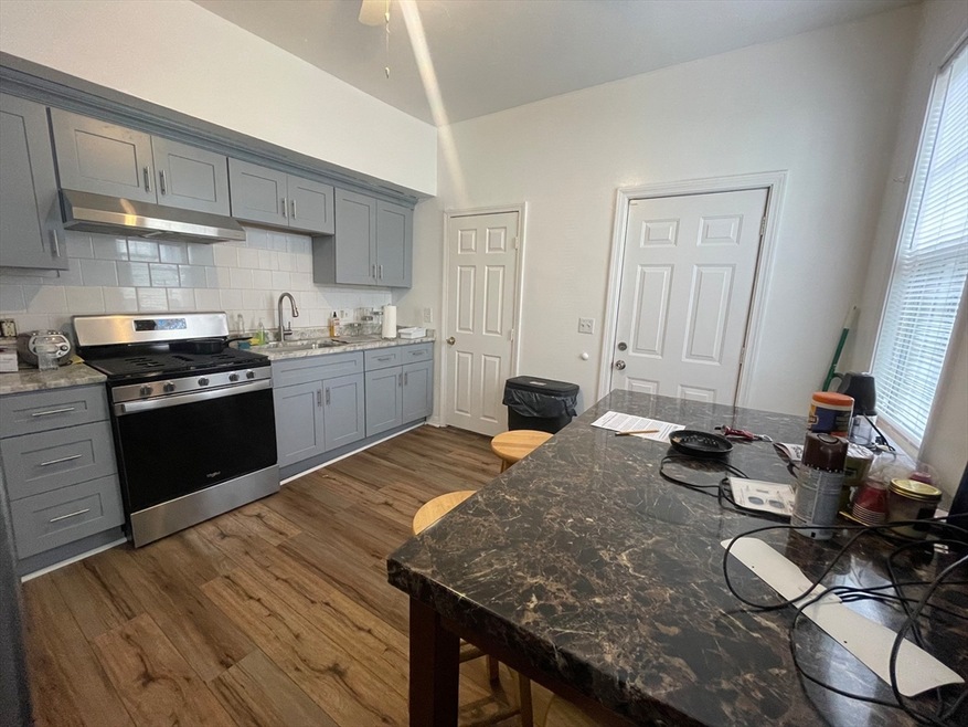 13 Rosseter St unit 1, Dorchester, MA 02121 - photo 1