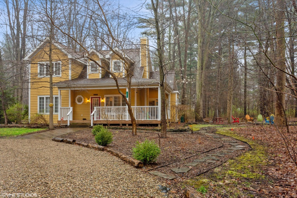 13863 Peach St, Three Oaks, MI 49128 - photo 1