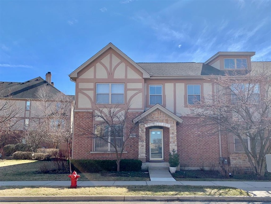 1927 Farnsworth Ln, Northbrook, IL 60062 - photo 1