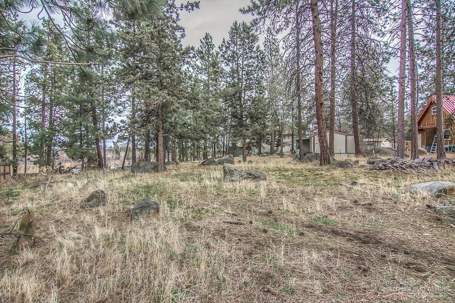 61697 Cedarwood Rd, Bend, OR 97702 - photo 1