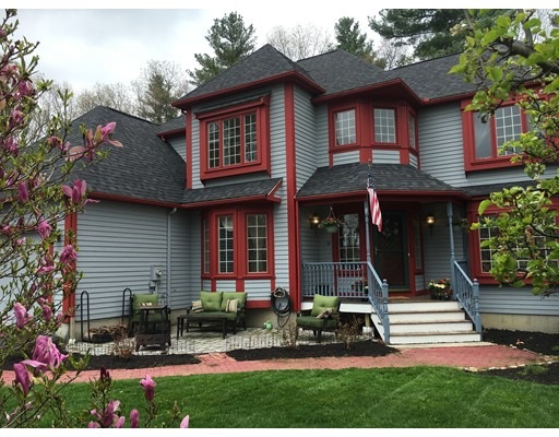 12 Old Farm Cir, Shrewsbury, MA 01545 - photo 1