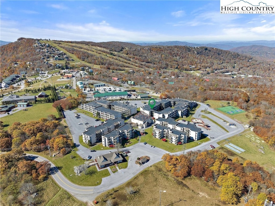 Pinnacle Inn Resort