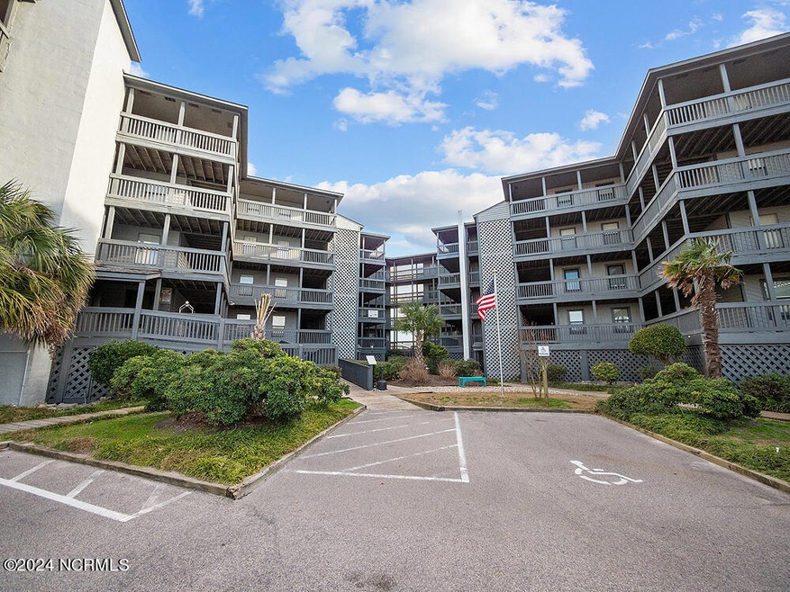 Entrance to Shipwatch Villas