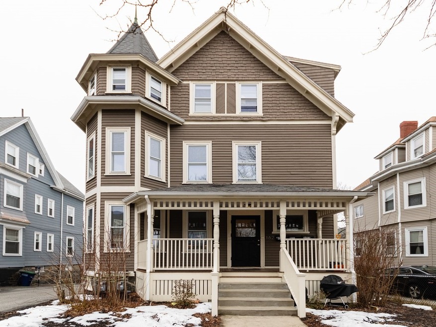 162 Highland Ave unit 1, Somerville, MA 02143 - photo 1
