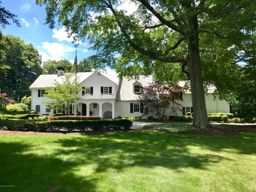 16 Bellevue Avenue