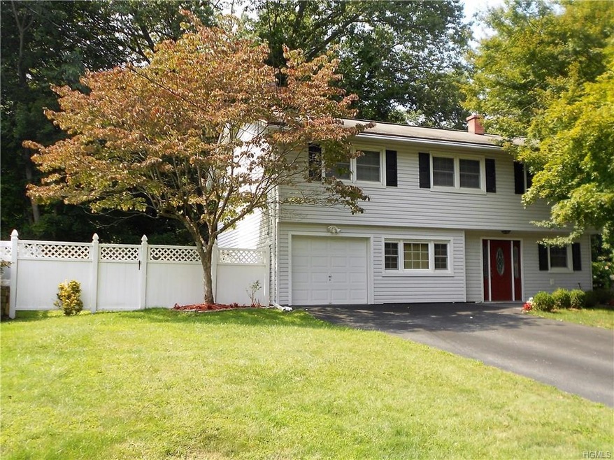 309 Tuxedo Place, Hawthorne, NY 10532 - photo 1