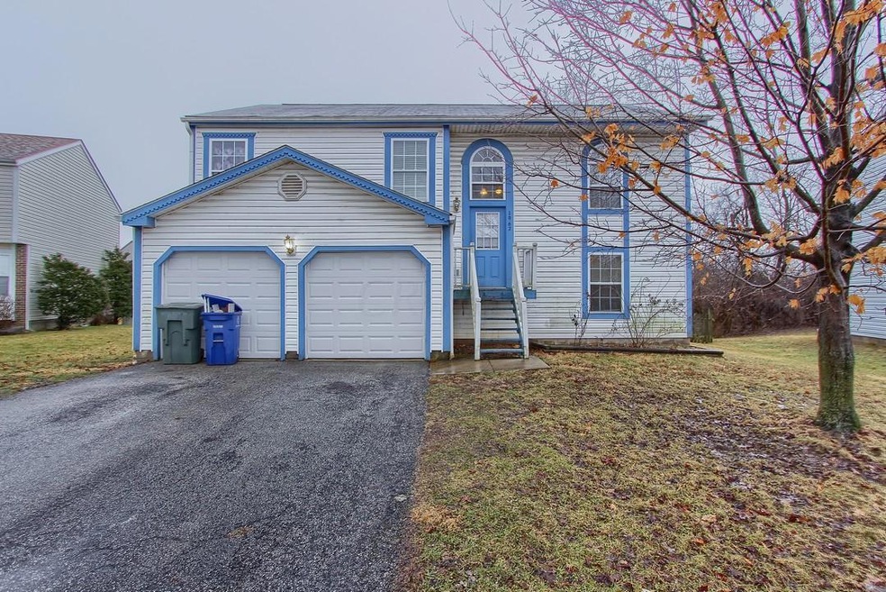 1967 Little Water Dr, Columbus, OH 43223 - photo 1