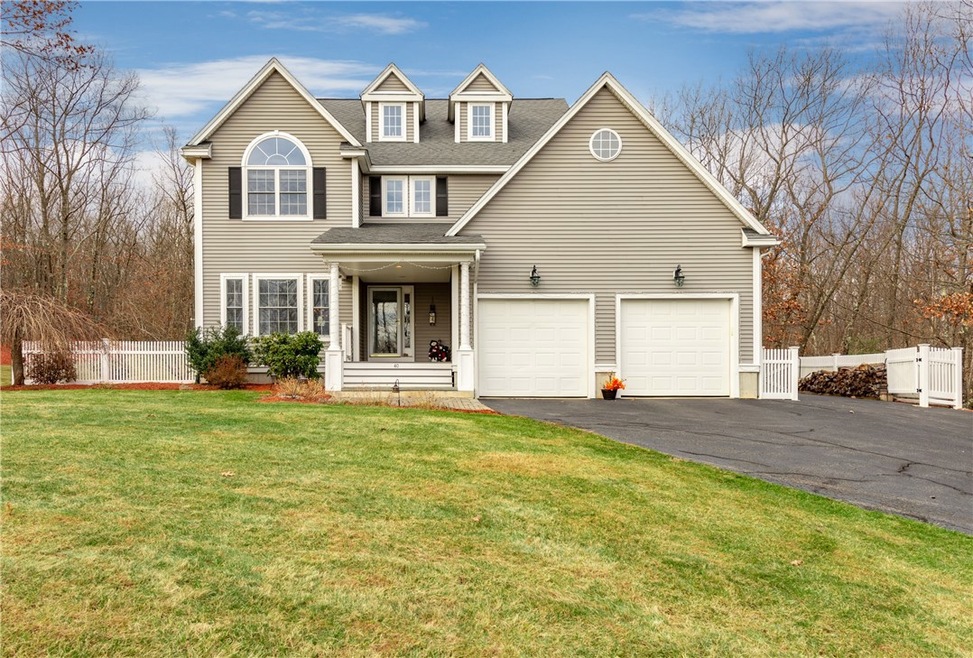 40 Acorn Dr, Uxbridge, MA 01569 - photo 1