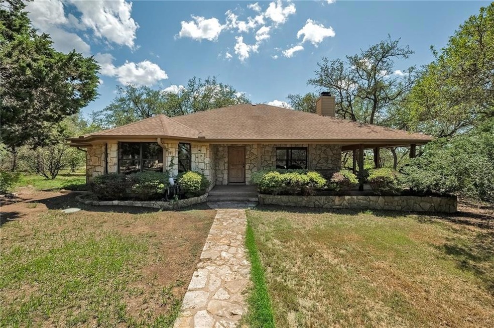 301 Lander Ln, Dripping Springs, TX 78620 - photo 1