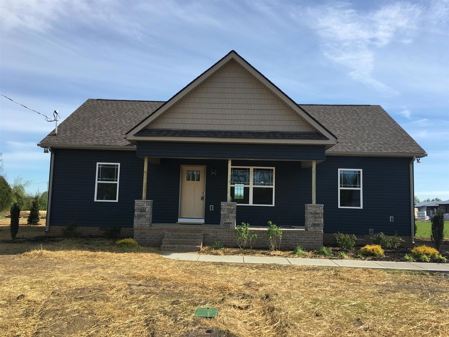 107 Lexington Cove, Shelbyville, TN 37160 - photo 1