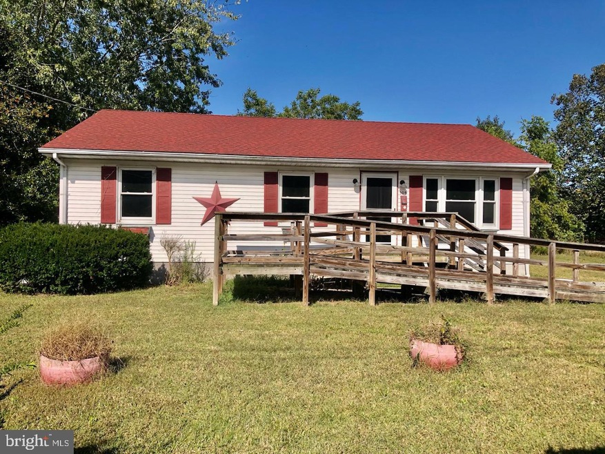 309 W 8th St, Laurel, DE 19956 - photo 1