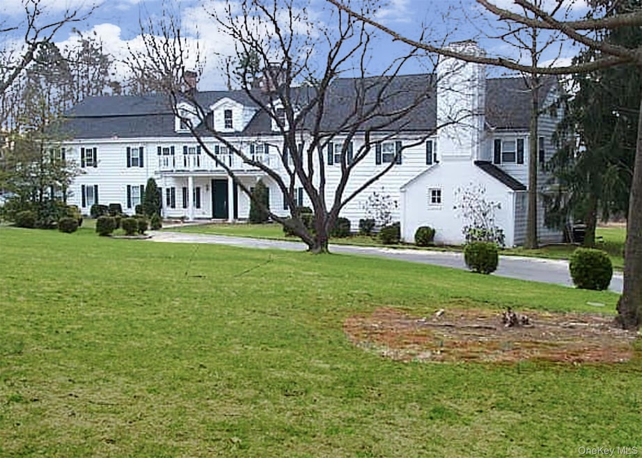 2 Langley Ln, Old Westbury, NY 11568 - photo 1