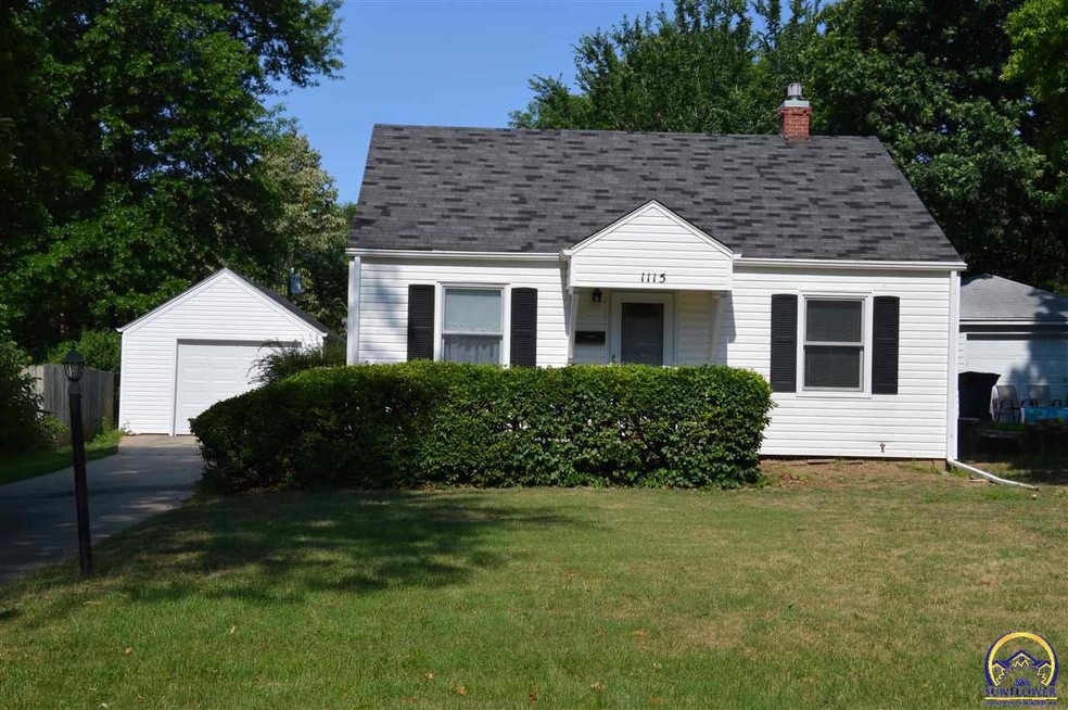 1115 SW Orleans St, Topeka, KS 66604 - photo 1