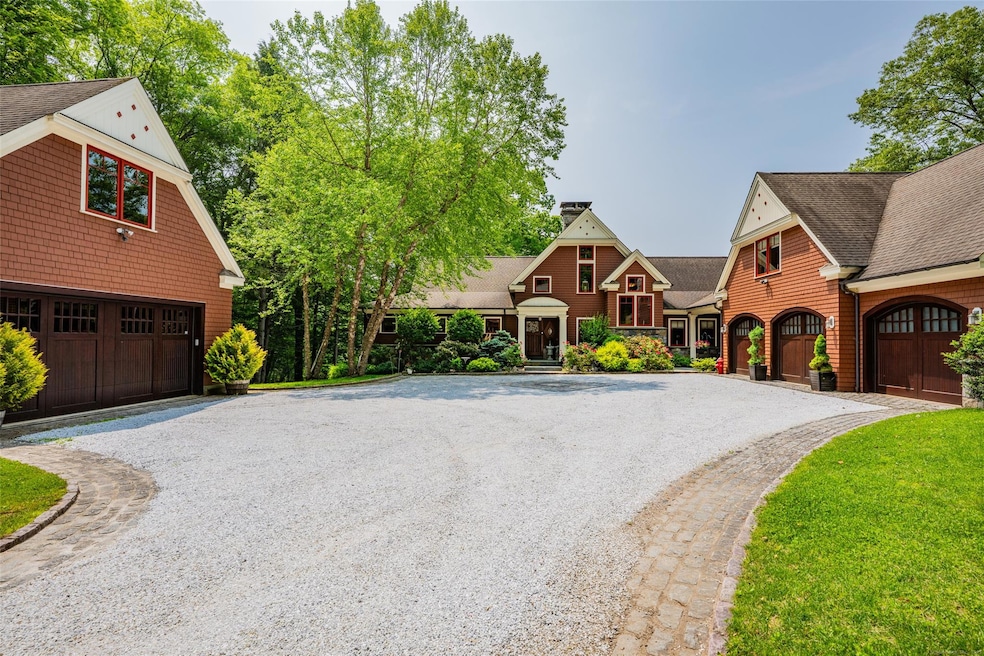 218 Kuhne Rd, Southbury, CT 06488 - photo 1