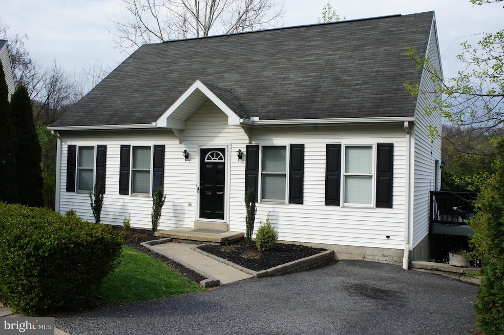 13 Mohnton Lawn Ct, Mohnton, PA 19540 - photo 1