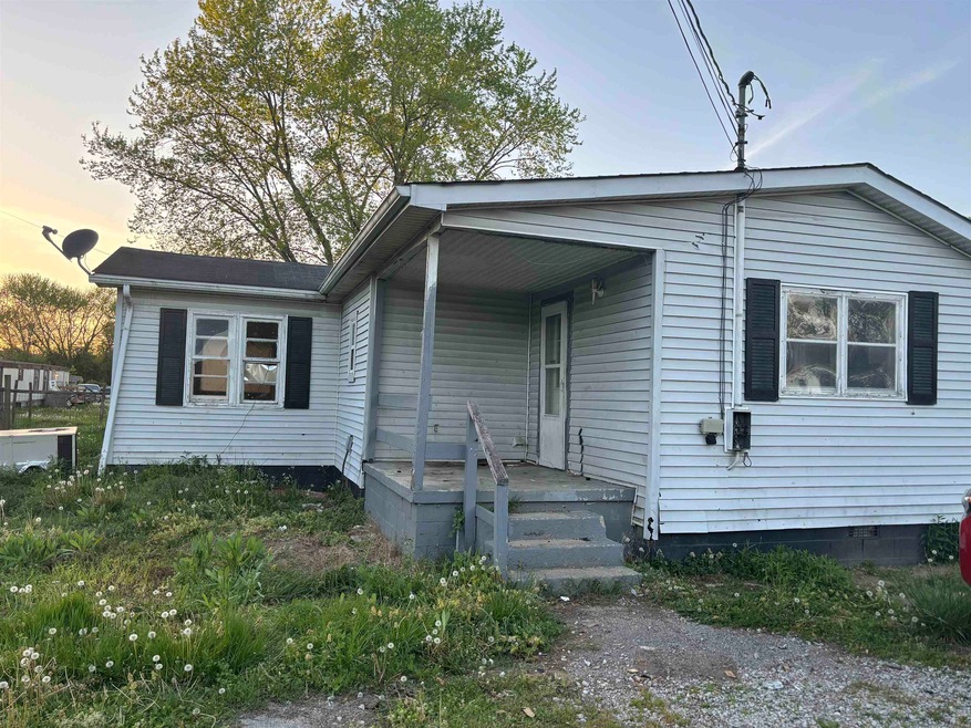 202 Elm St, Greenup, KY 41144 - photo 1