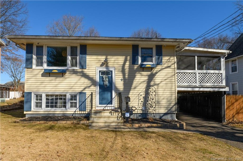 9 Roy St, East Haven, CT 06512 - photo 1