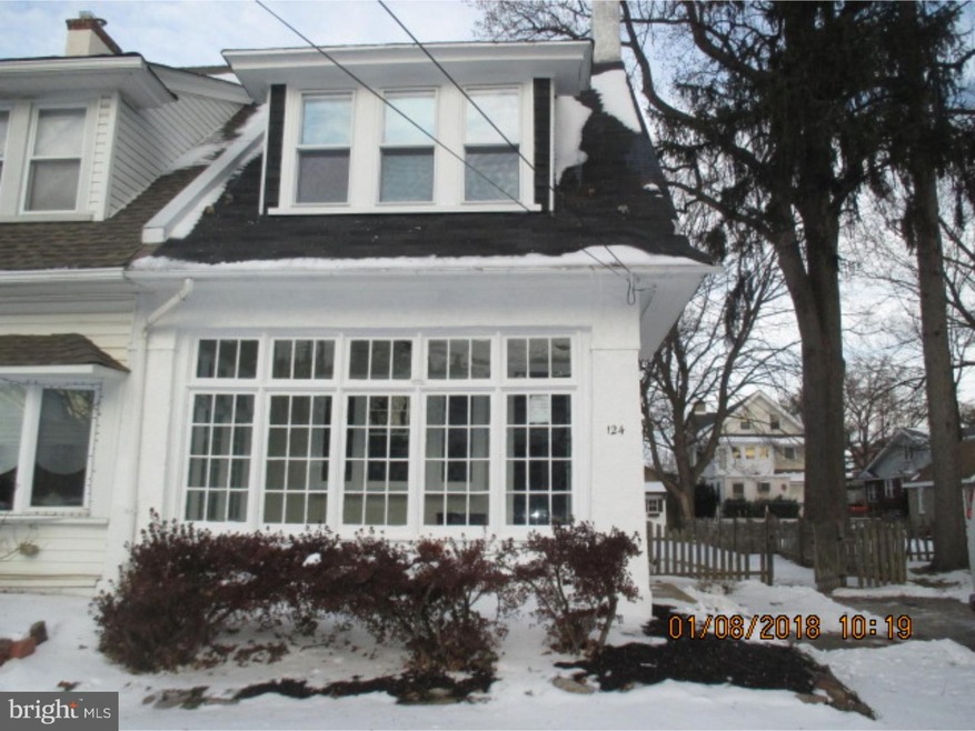 124 Strathmore Rd, Havertown, PA 19083 - photo 1