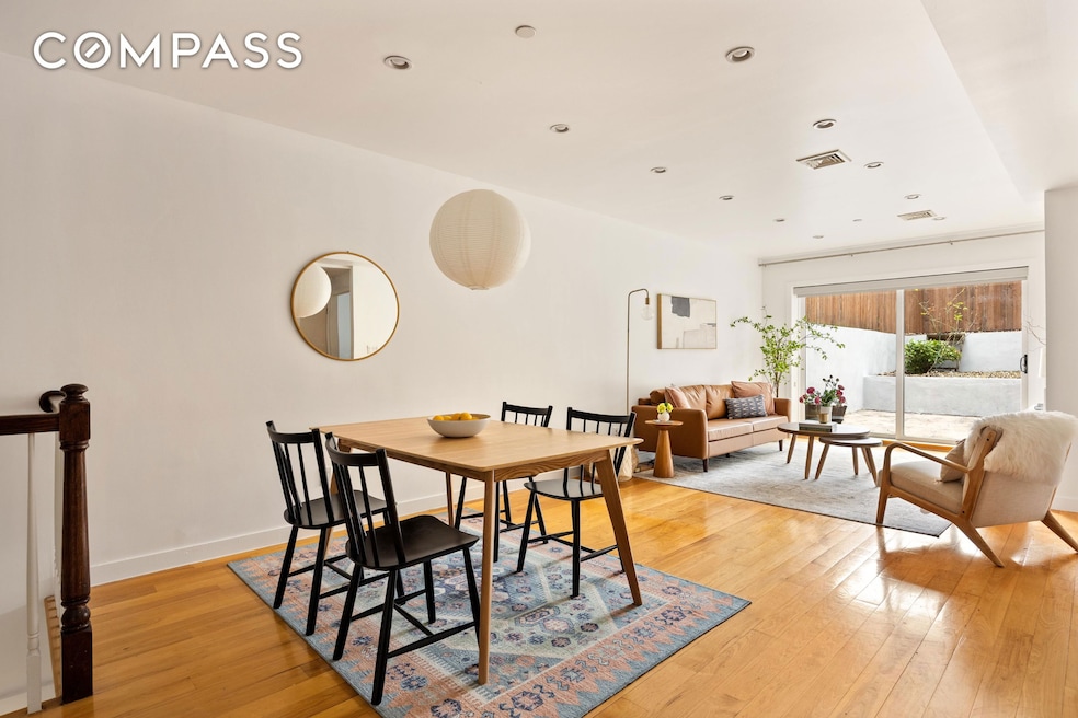 For Sale $1,195,000 • Co-Listing Agent